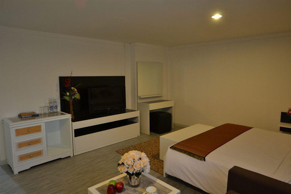 Hotel Pratunam 3*