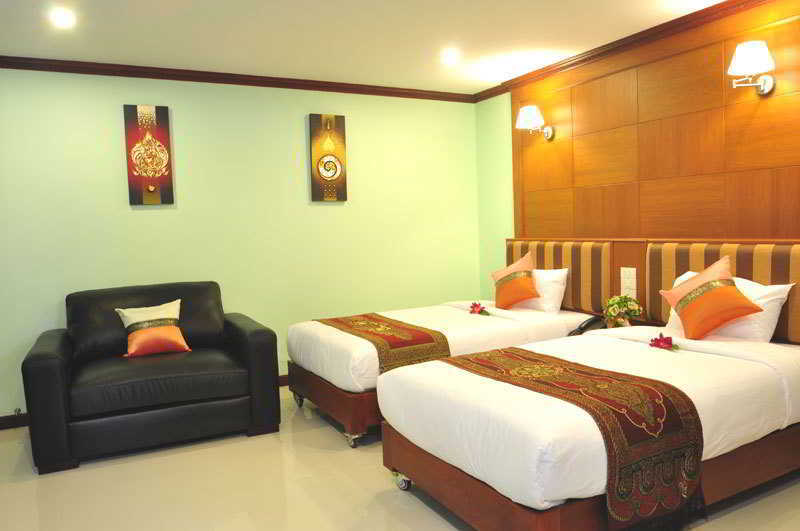 Sky Hotel 2*
