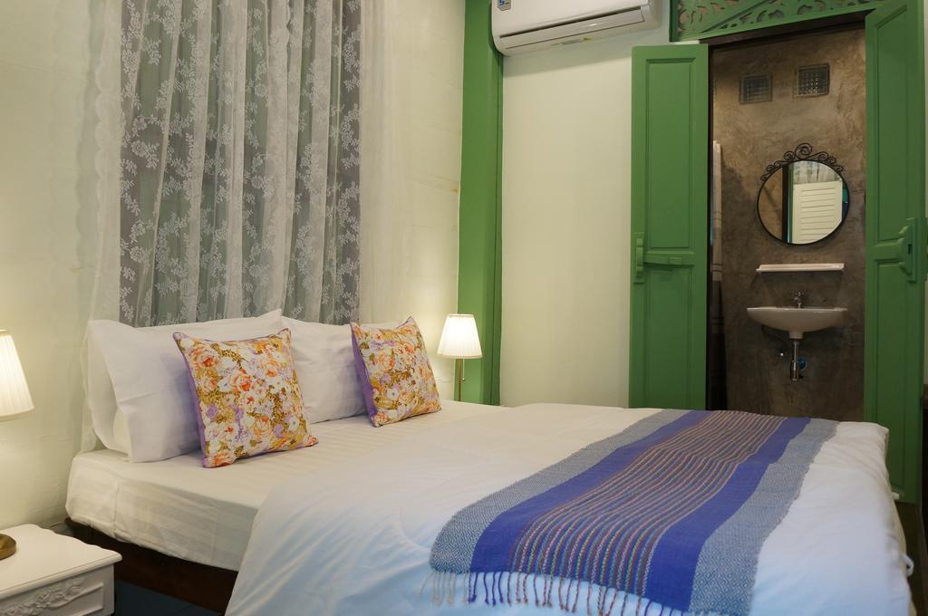 Teak House Guest house