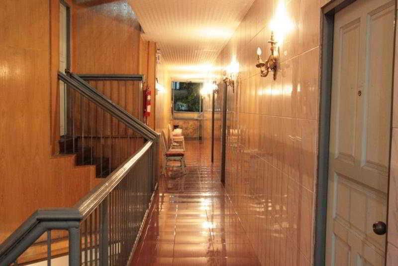 13 Coins Antique Hotel