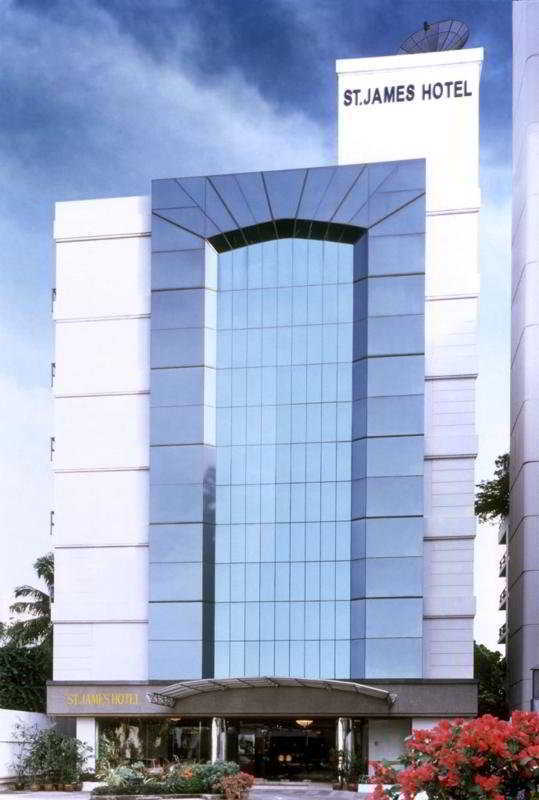 St. Hotel 3*
