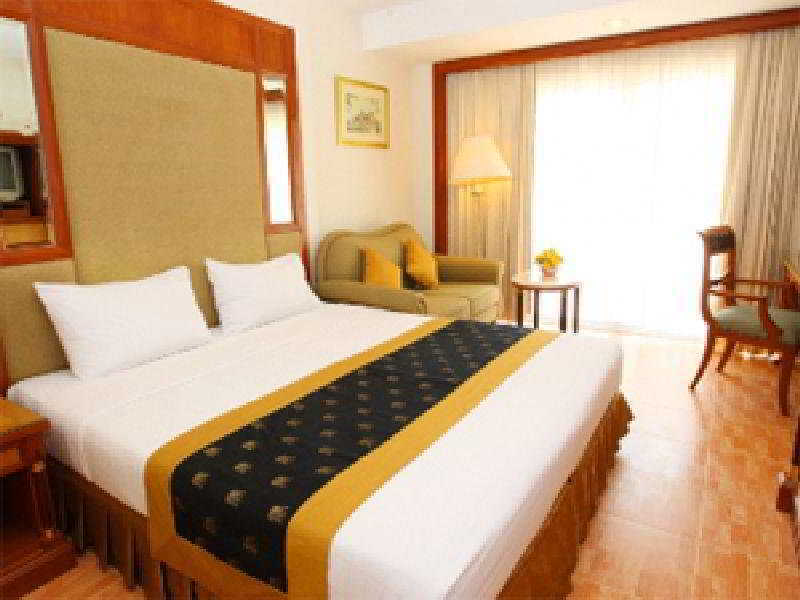 Hotel Royal View - Rang Nam Bangkok