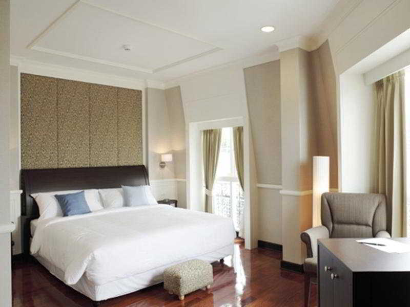 Aurum The River Place Hotel 4*