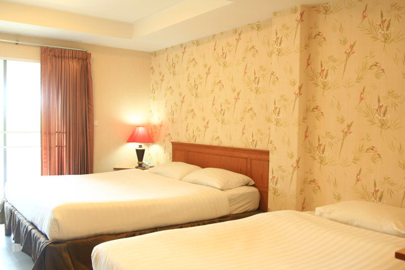 Hotel Convenient Resort, Suvarnabhumi Airport 3*