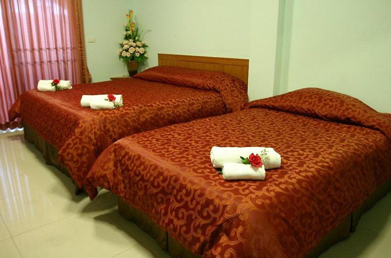 Hotel Convenient Resort, Suvarnabhumi Airport