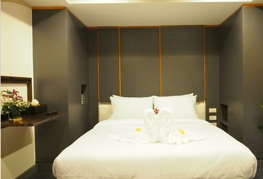 Hostel H2 *