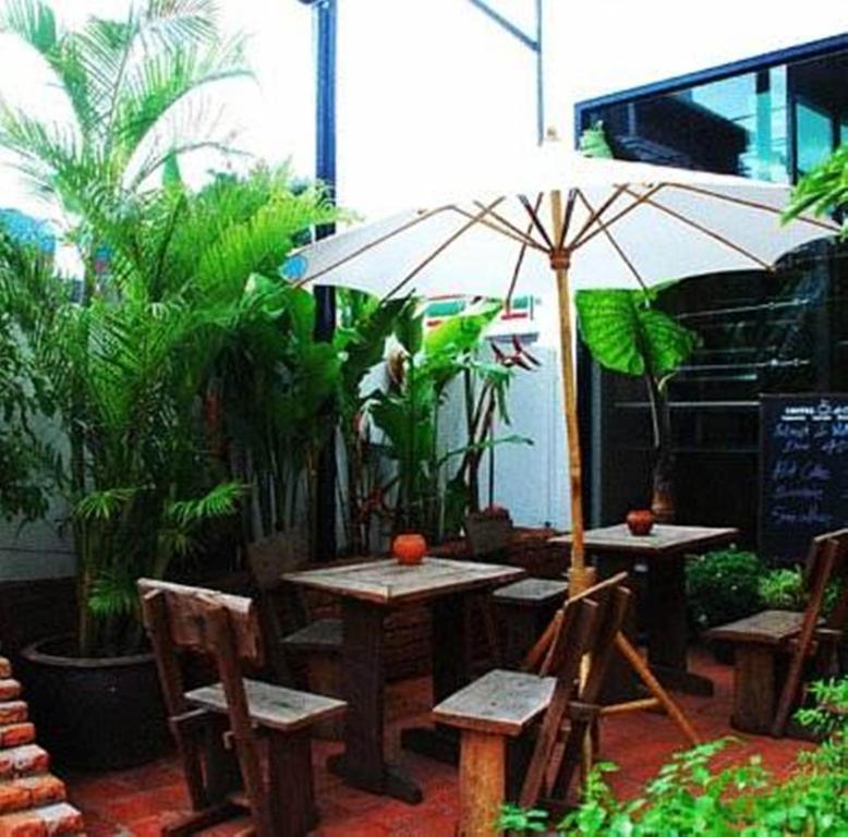Fortville Hostel