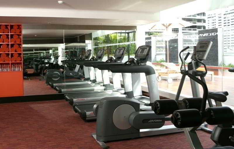 Radisson Sukhumvit Hotel 4*