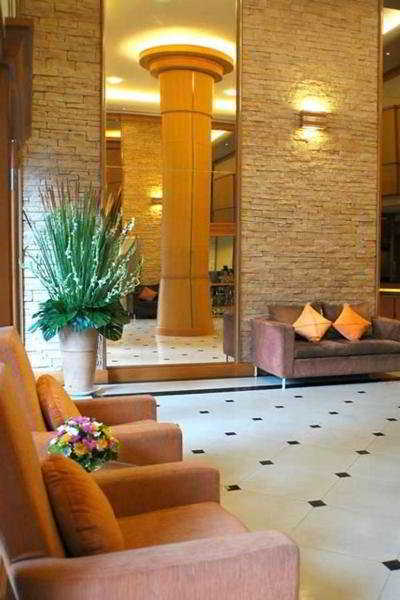 Hotel Suriwongse Tower 3*