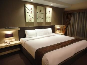 Hotel The Bells 3*