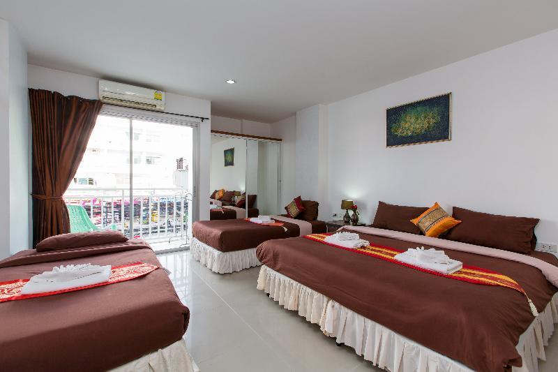 Hotel Golden House 3*