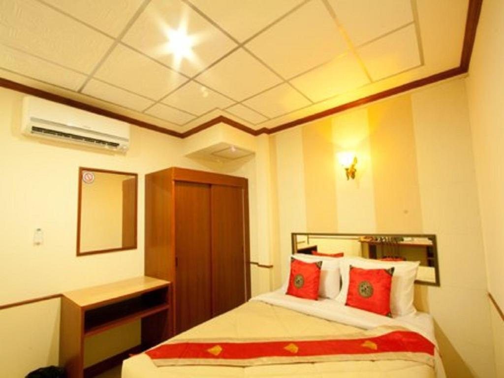 Asrama Honey House 2