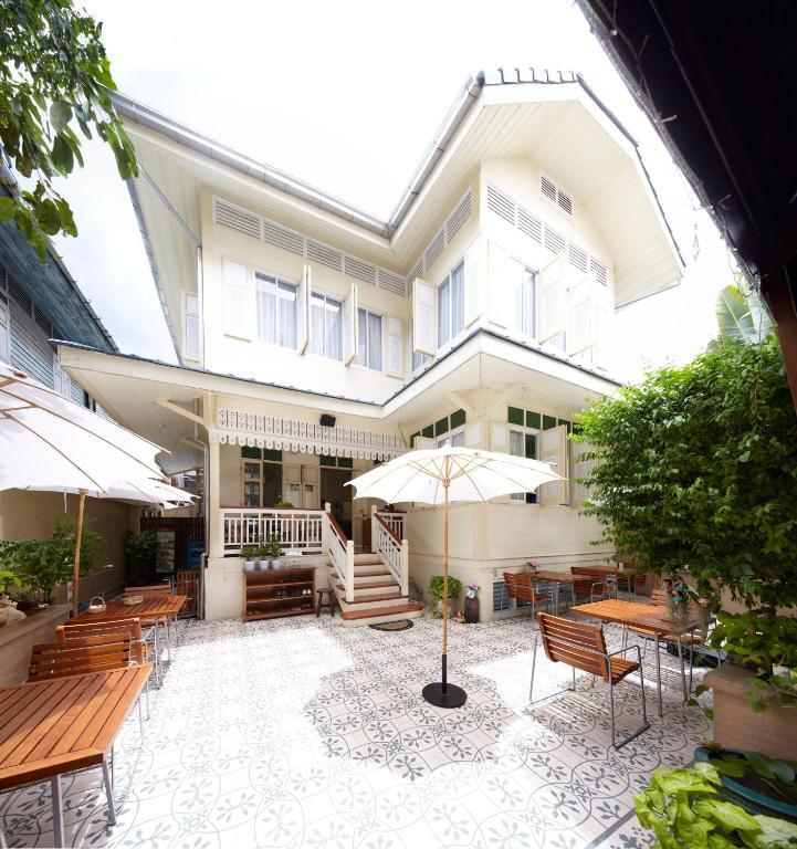 Baan Dinso Hostel