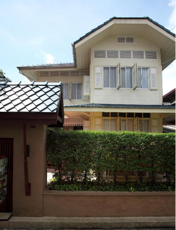 Hostel Baan Dinso Bangkok