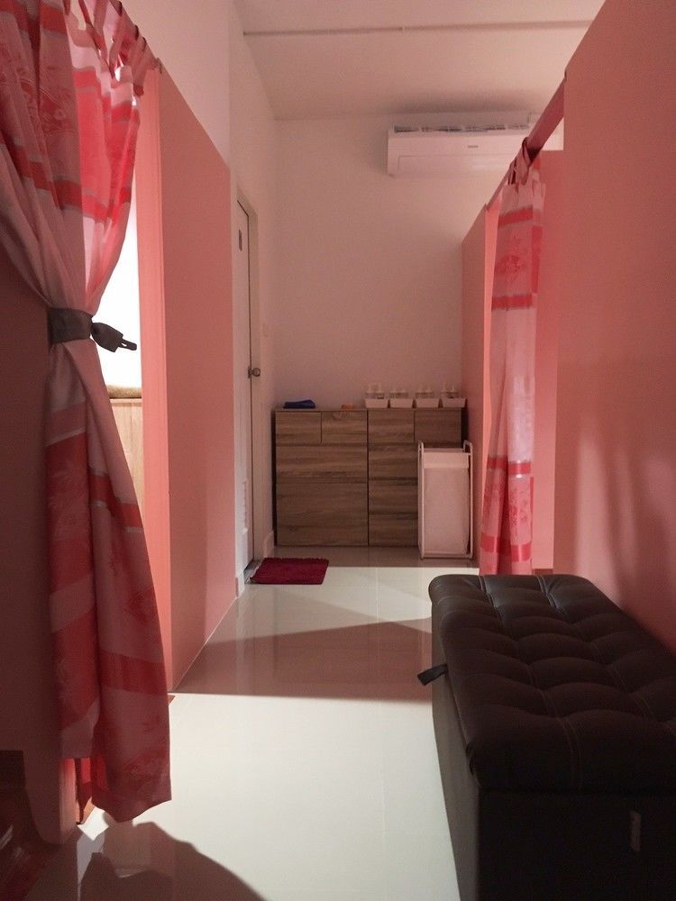 Hotel A-port 2*