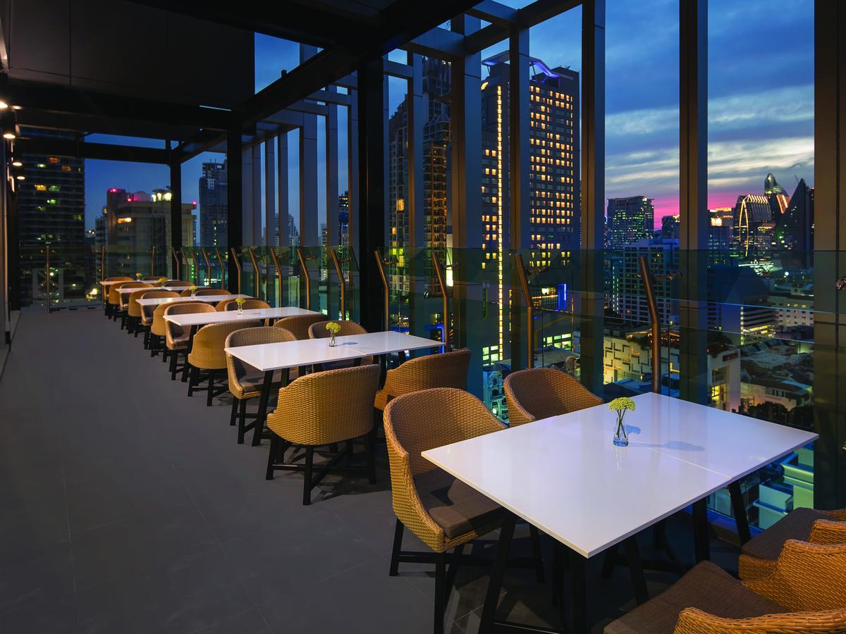 Solitaire Sukhumvit 11 Hotel 4*