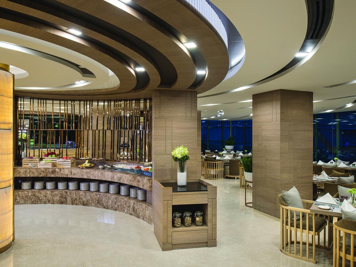 Hotel Solitaire Sukhumvit 11 4*