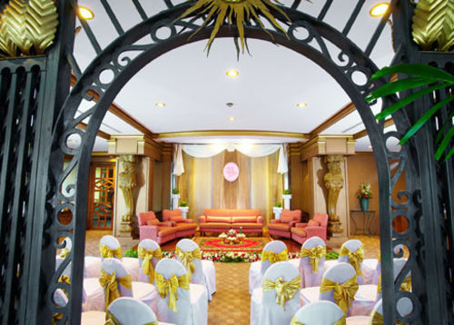 Hotel The Royal City