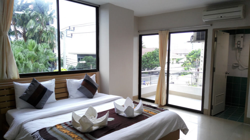 Ck2 Sha Extra Hotel