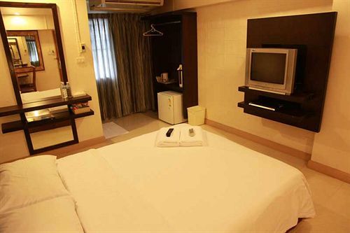 Apartment Synsiri 3 Ladprao 83 *