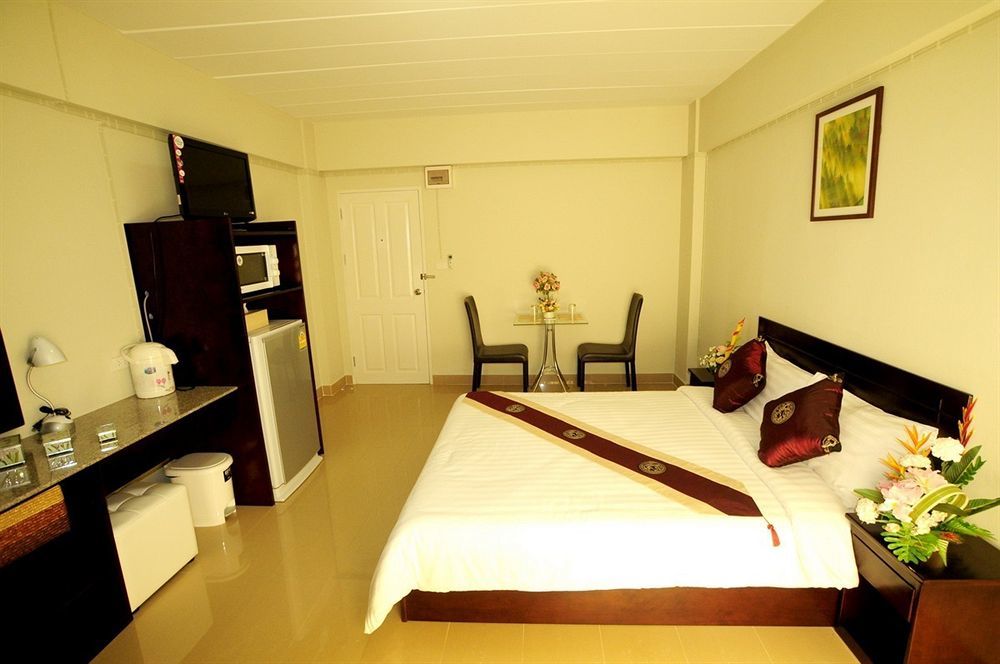 P Park Suvarnabhumi Hotel 3*