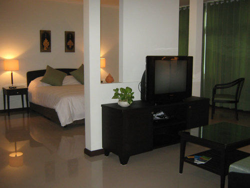 Capital Mansion - Sha Certified Hotel Bangkok