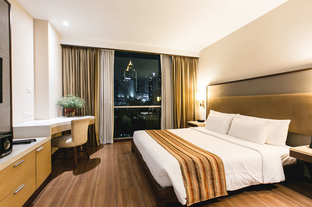 Adelphi Hotel Bangkok