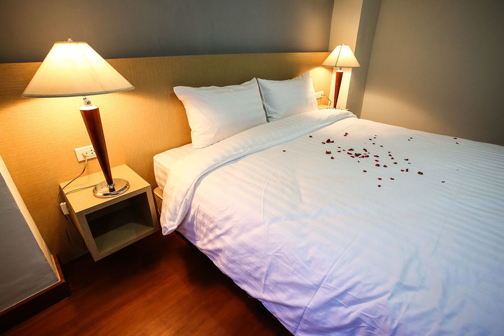 The Step Sathon Hotel 3*