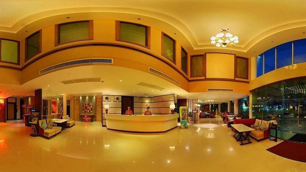 Lantana Hotel 3*