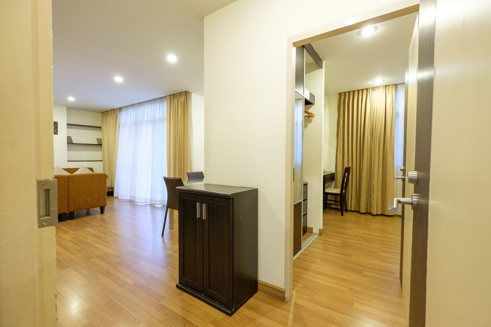 Chadvara Place Apartment *