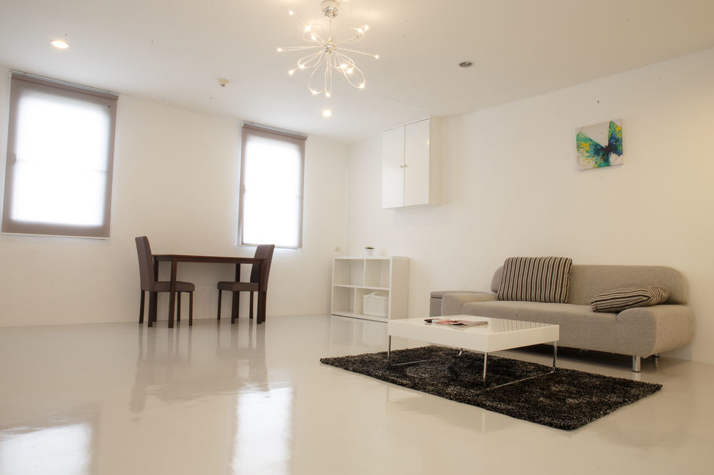 Benviar Tonson Aparthotel