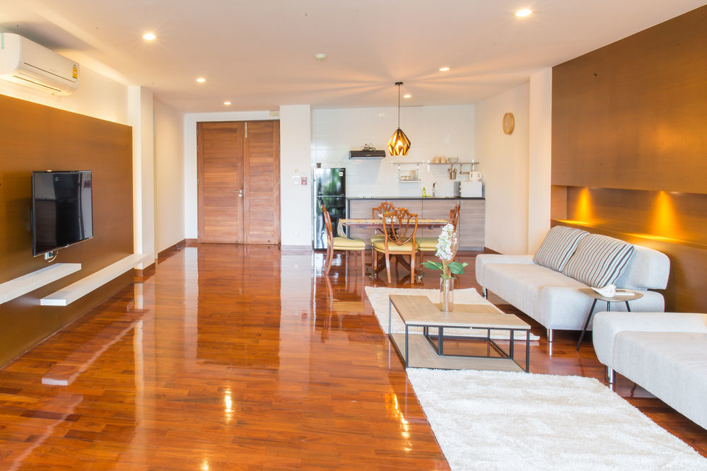 Benviar Tonson Aparthotel 4*