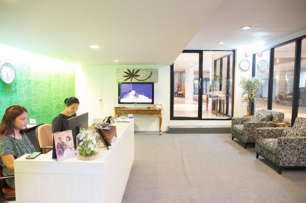 Benviar Tonson Aparthotel