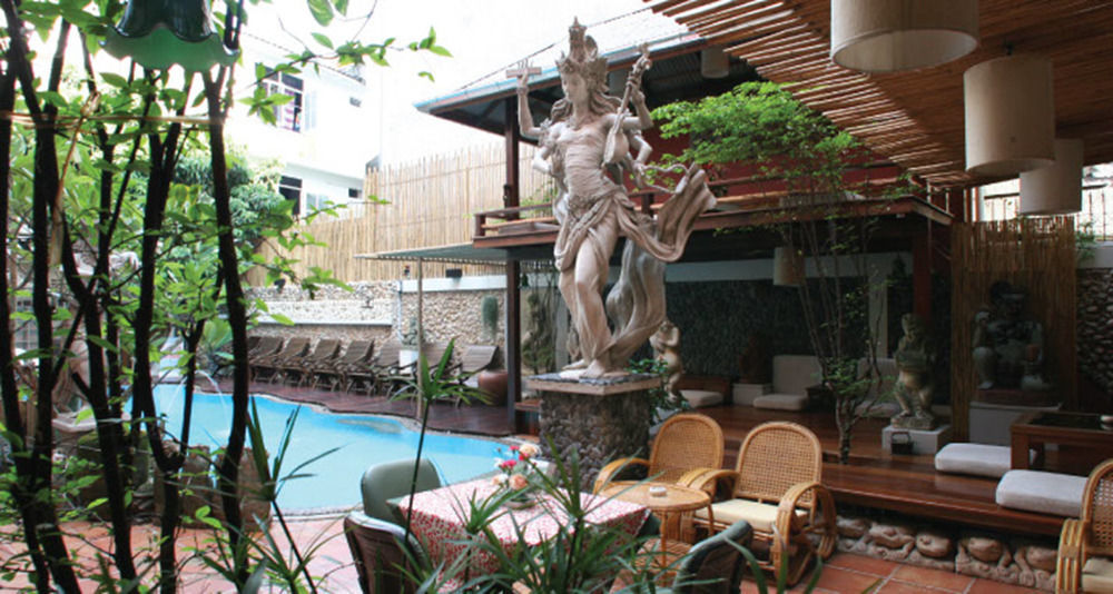 Cha-cha Banglumphu Hotel 3*