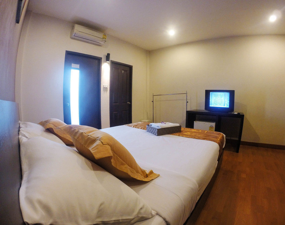 Khaosan Park Inn 3*