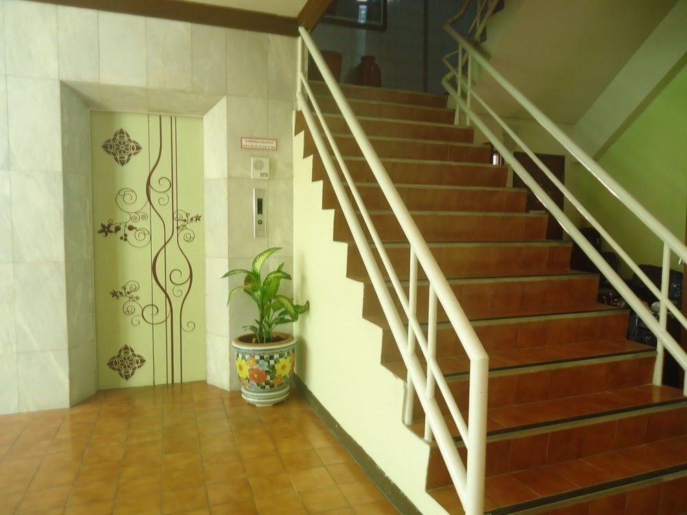 Ruamchitt Travelodge Bangkok