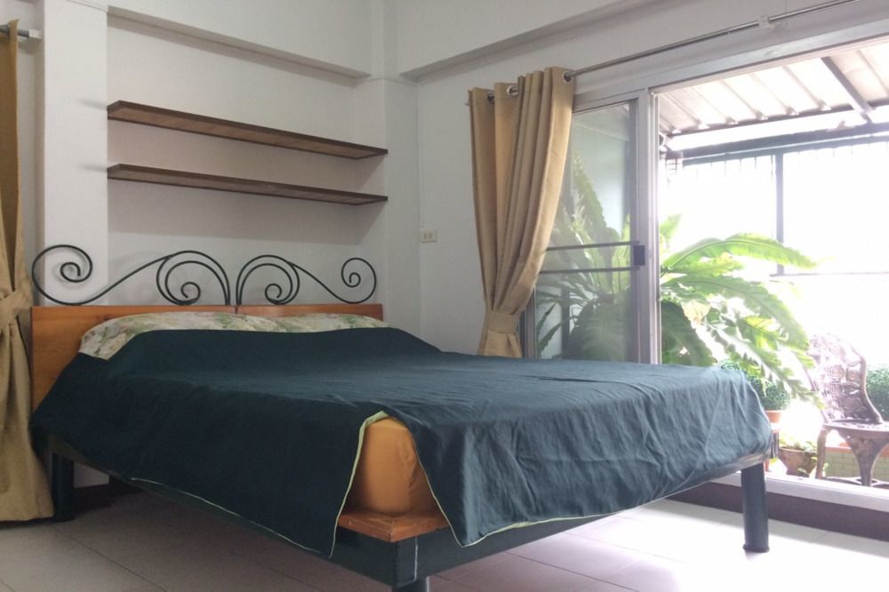 Baankhunmae Aparthotel 2*