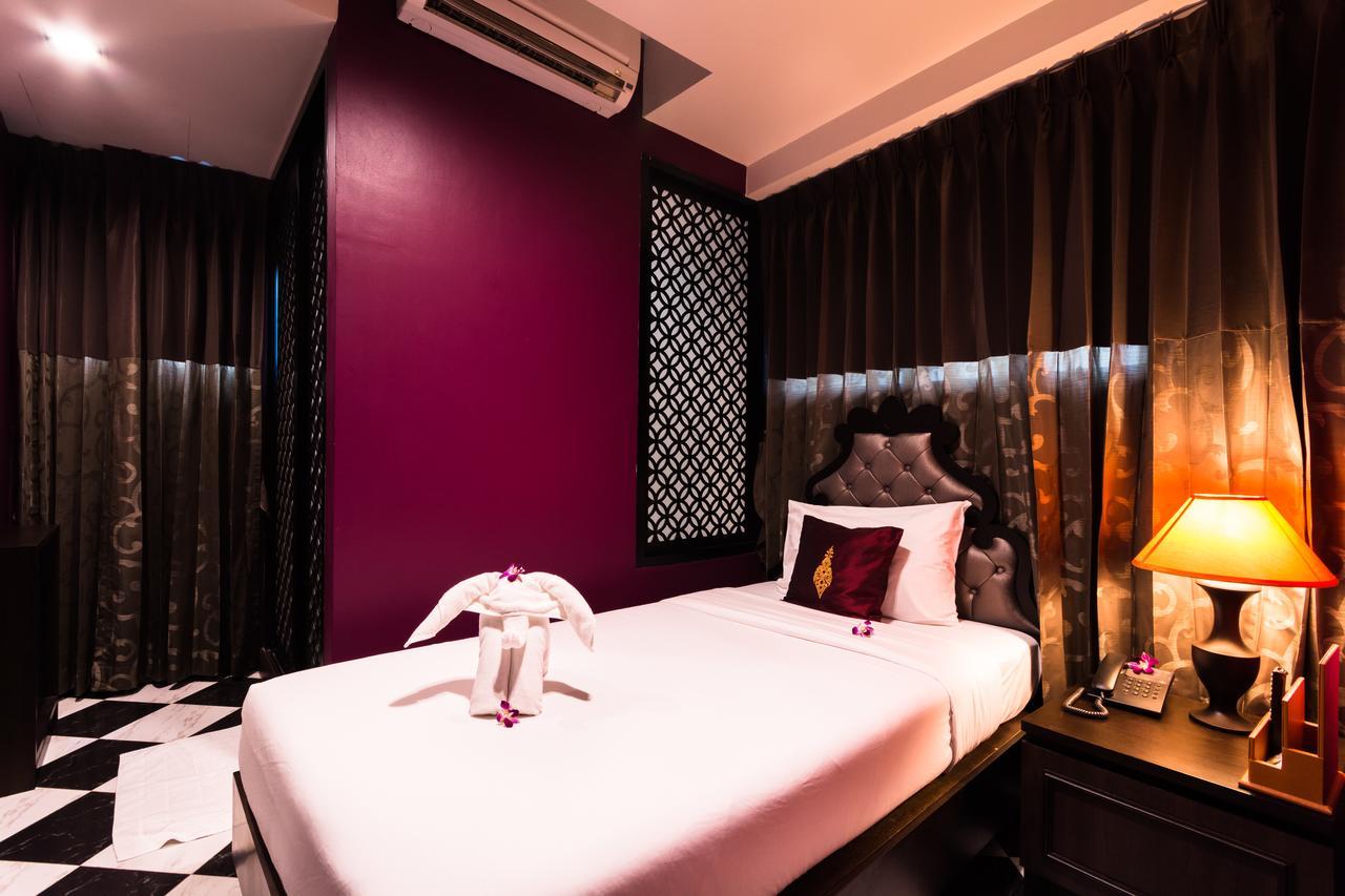 Violet Tower At Khaosan Palace