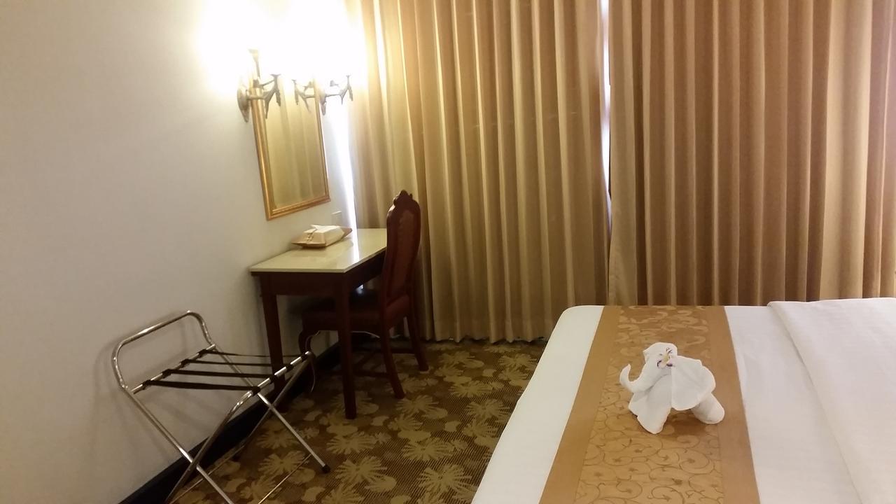 Ariston Hotel