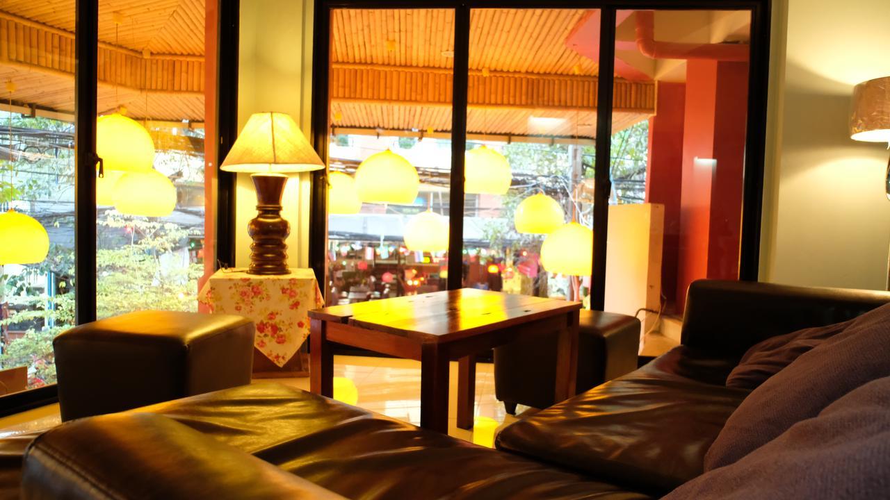 Hotel Cha-cha Khaosan Rambuttri Banguecoque