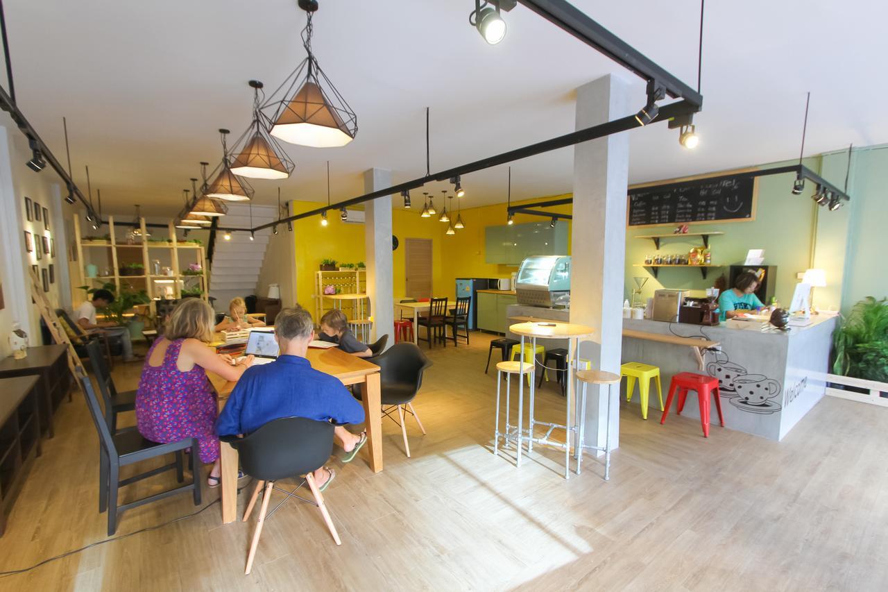Bed & Breakfast Folk Poshtel Silom