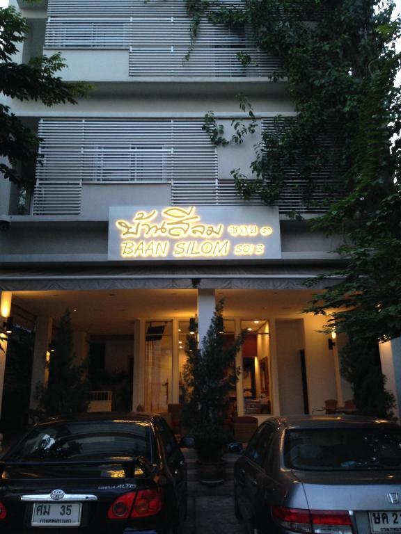 Baansilom Soi 3 Inn