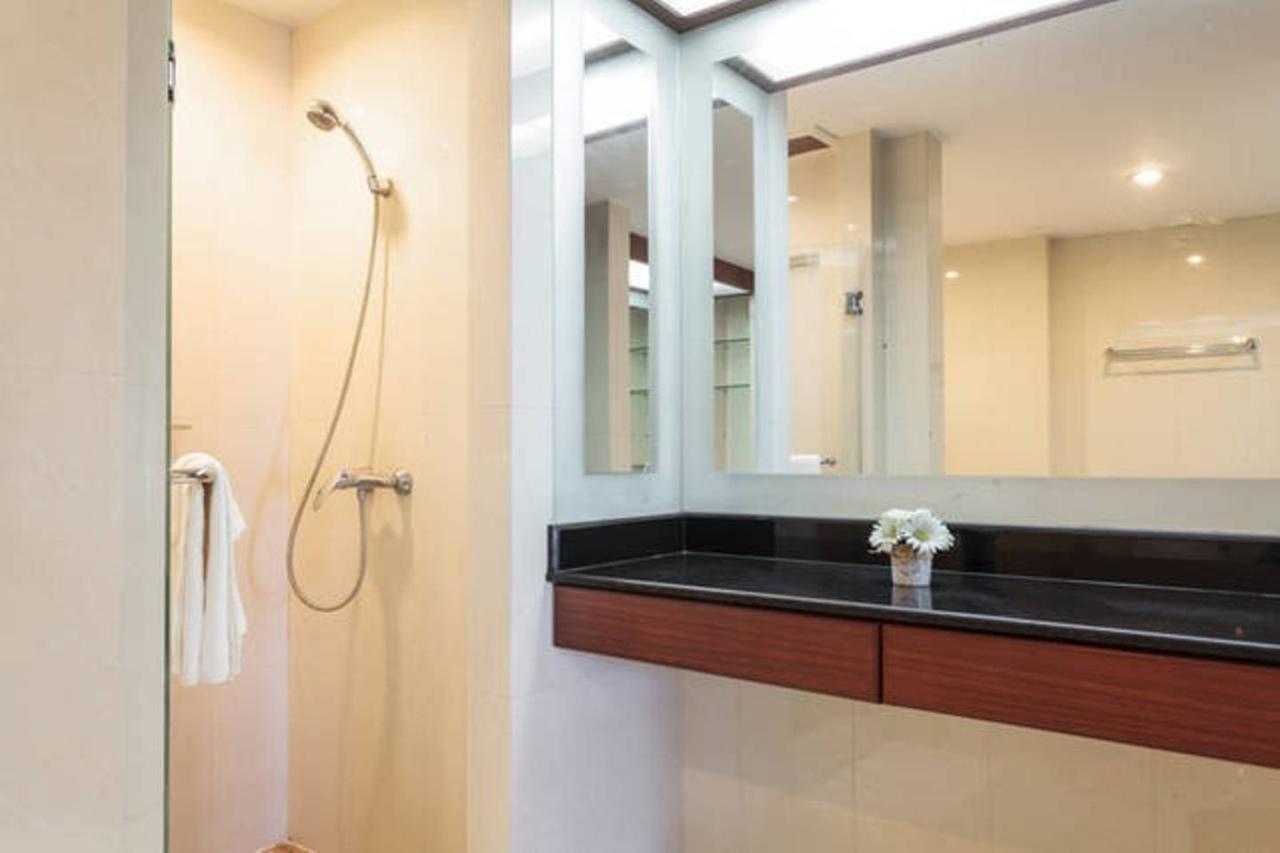 Jj Suites Hotel