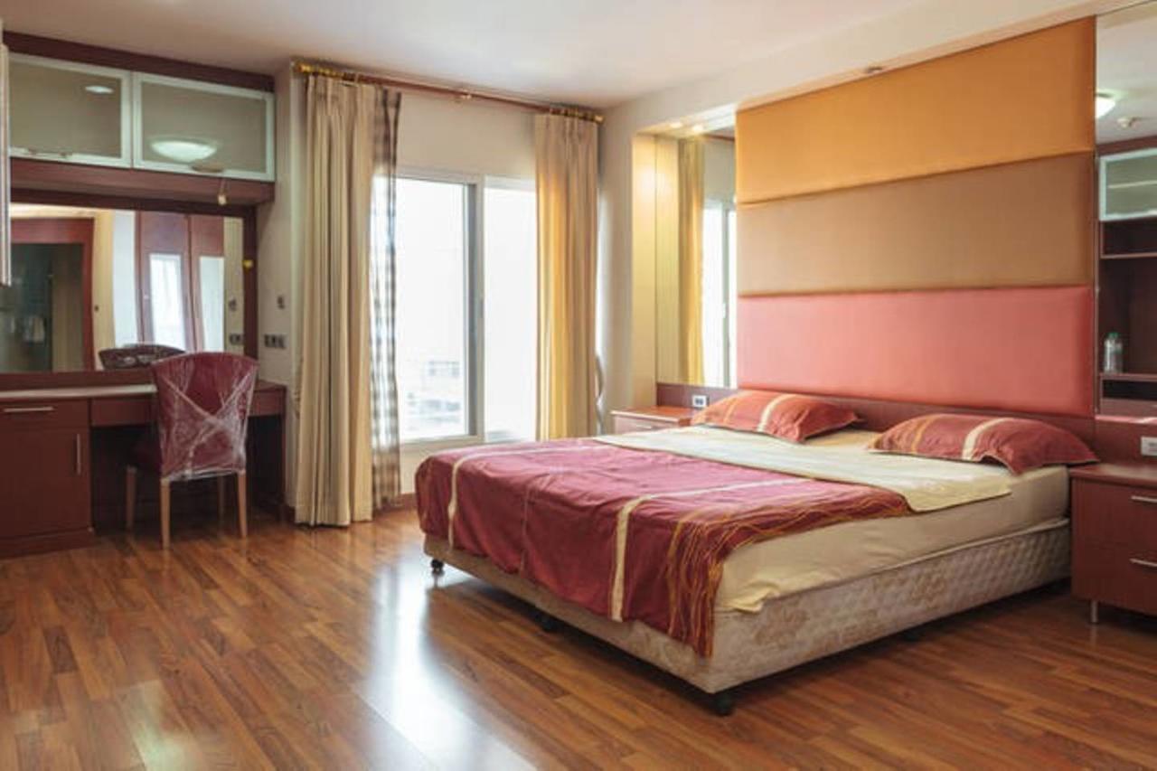 Jj Suites Hotel Bangkok