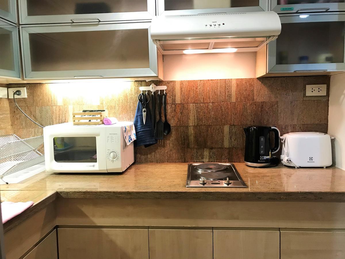 Twin Peaks Sukhumvit Apartemen *