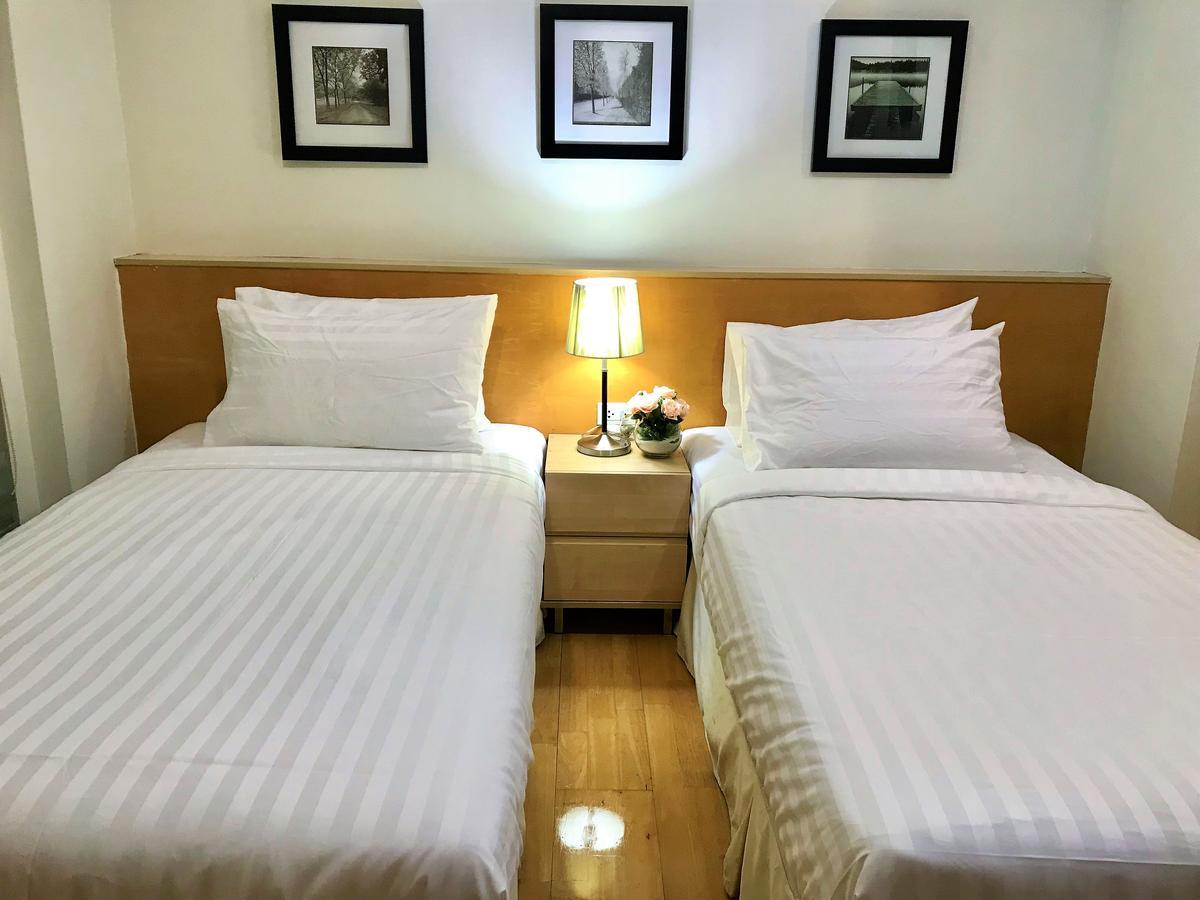 Twin Peaks Sukhumvit Apartemen Bangkok