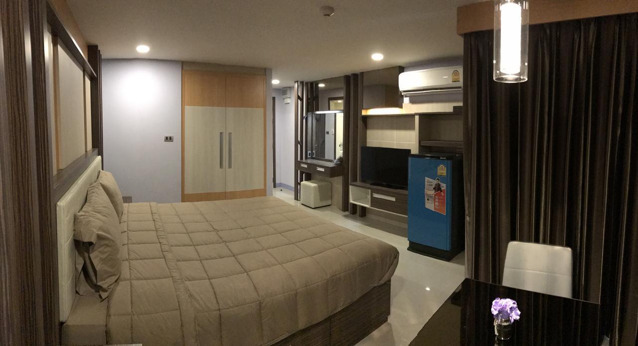 Mansion Apartment
