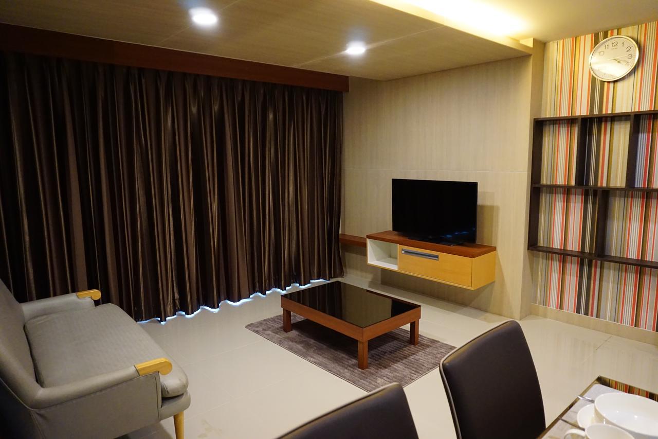 Mansion Apartment