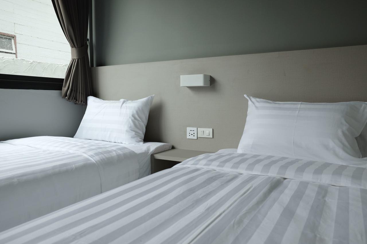 V Varee Hotel 3*