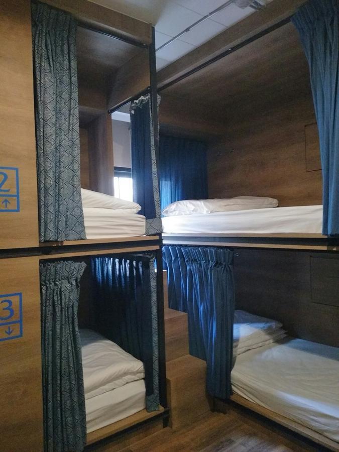 Natee Hostel